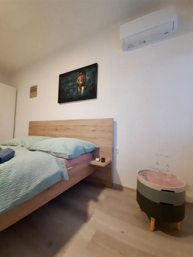 Rooms Optim Ptuj Eksteriør billede